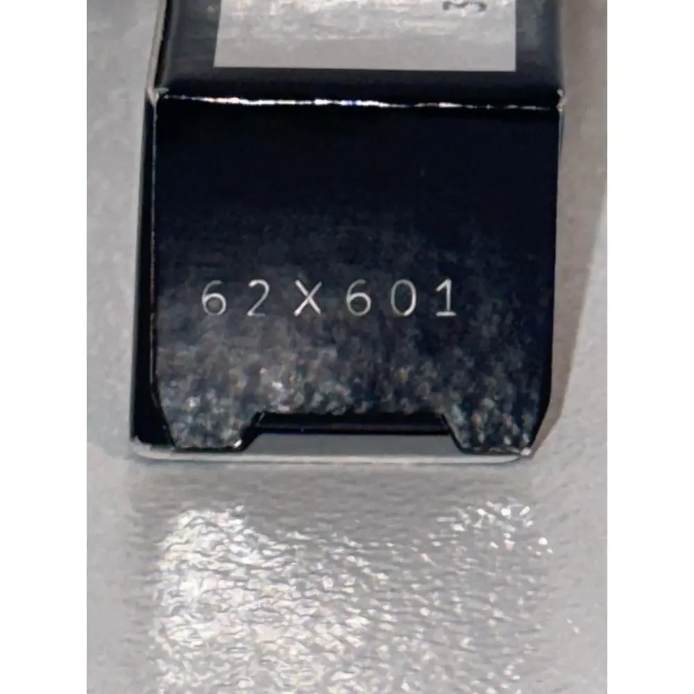 YSL Yves Saint Laurent Lash Clash Extreme Volume Mascara 1 Noir Black 2ml Mini